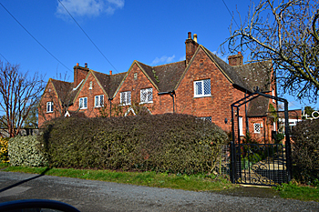 36 to 40 Water End February 2016