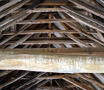 Date on a beam in the nave March 2014