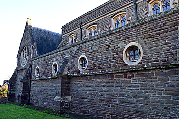 The north aisle and vestry from the outside December 2016