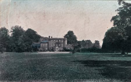 Henlow Grange & Park 1906 Z1130-58-18