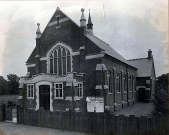 The new Wesleyan chapel about 1910 [Z307/1]