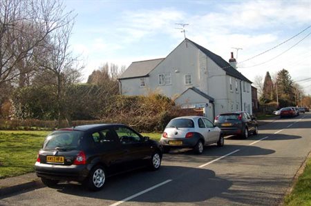 site of Henry I - the green space is where it stood - Mar 2007