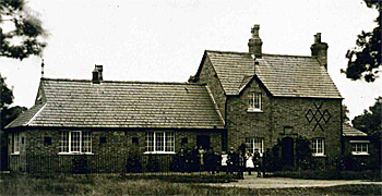 The school about 1910 [Z1306/20/1]