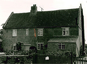 The former Carpenters Arms in 1962 [Z53-25-11]