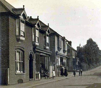 44 to 48 High Street about 1910 [Z1130/50/67]