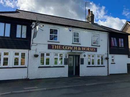 28 Coach and Horses